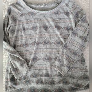 Size 0 Maurices aztec sweatshirt